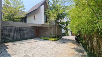 Rumah Area Premium Pererenan, Badung - Harga Menarik 8,9 Miliar