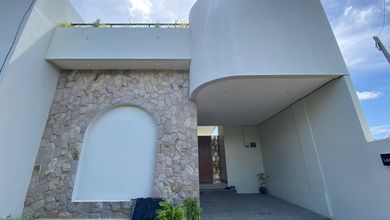 For Sale rumah Mewah di Goa Gong, Badung - LT 150m²