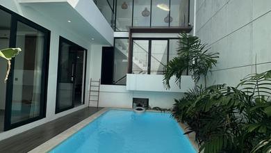 Rumah Area Luxury Umalas, Badung - Harga Menarik 6,8 Miliar