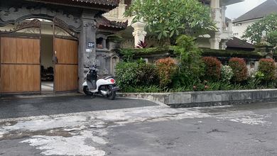 Jual Rumah Eksklusif Luas 1060 m2 Kawasan Sanur, Denpasar