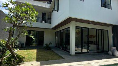 Villa Mewah Ocean View Jimbaran Dekat Pantai Melasti