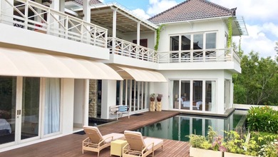 Rumah Area Luxury Jimbaran, Badung - Harga Menarik 19,5 Miliar