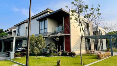 Kesempatan Langka, rumah Mewah di Summarecon Bandung, Bandung, LB 253m²
