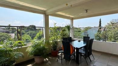 Rumah Idaman di Bandung Kota, Bandung, 4 KT, Harga 2,4 Miliar