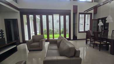 Rumah Mewah di Bandung Utara, Bandung, 4 Kamar Tidur, LT 336m²