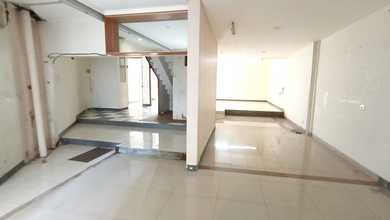 Ruang Usaha Siap Pakai Strategis di Sayap Riau