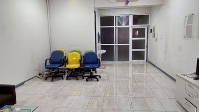 Ruko Siap Pakai 2,5 Lantai di Kota Baru Parahyangan