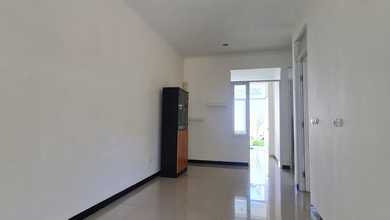 Kesempatan Rumah di Margaasih, Bandung, LB 120m², Harga 1,5 Miliar