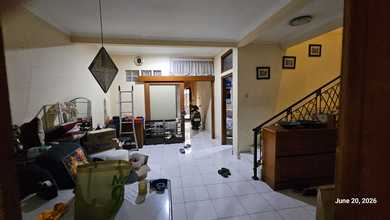 Rumah Area Luxury Lengkong, Bandung - Harga Terbaik 3 Miliar