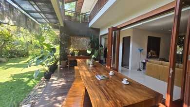 Hunian Elite di Kawasan Dago, Bandung, LB 600m², Harga 11,5 Miliar