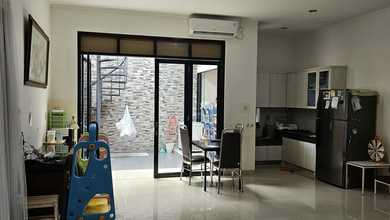 Jual Rumah Cantik LT 266 m2 area Holis Cigondewah, Bandung