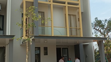 Jual Rumah Siap Huni di BSD City, Tangerang, LT 160 m2