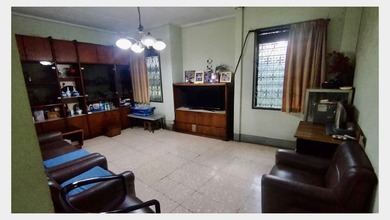 Hunian Elegan di Astanaanyar, Bandung, 5 KT, LT 120m²