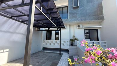 Rumah Mewah di Kawasan Jimbaran, Badung, LB 260m², Harga 3,7 Miliar