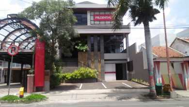 Di Jual Cepat Gedung Kantor Siap Pakai Kondisi Bagus Di Banyuwangi 