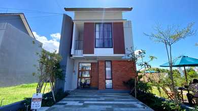 Promo Rumah di Denpasar Selatan, Denpasar, LB 90m², Harga 2,3 Miliar