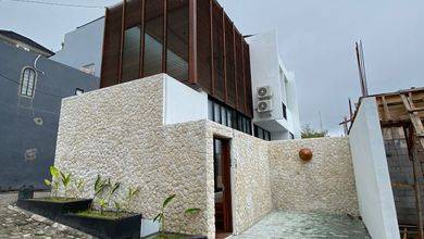 Jual Rumah Siap Tinggal di Nusa Dua, Badung, LT 103 m2