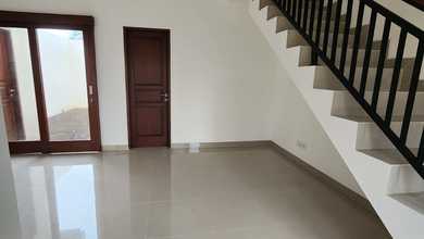 Rumah Dijual di Nusa Dua, Badung, LB 100m², Harga Terbaik!