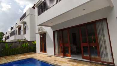 FOR RENT NEW 3BR VILLA WITH JUNGLE VIEW UBUD GREAT LOCATION