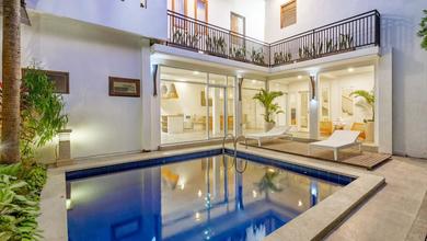 Villa Luxury Fully Furnished Walking Distance To Canggu Beach