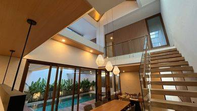 VILLA READY MODERN SUPER STARTEGIS DEKAT BEACH FURNISHED DI BRAWA CANGGU