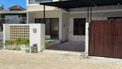 Kesempatan Rumah di Jimbaran, Badung, LB 112m², Harga 1,9 Miliar