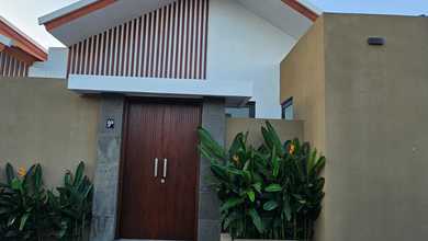 FOR RENT VILLA BARU 2 BR FURNIHSED LOKASI STARTEGIS KEDAMPANG 