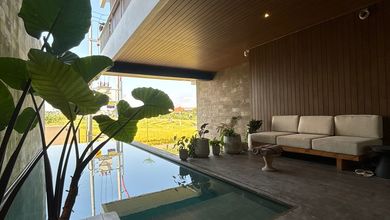 VILLA NEW READY SIAP HUNI 3 BR VIEW FIELD RICE LOKASI PREMIUM CANGGU RAYA