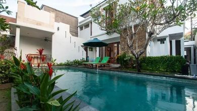 BEST VILLA READY 3BR BIG POOL SANGAT TENANG LOKASI STARTEGIS DI UMALAS