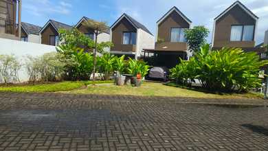 Kesempatan Rumah di Jimbaran, Badung, LB 70m², Harga 2,5 Miliar