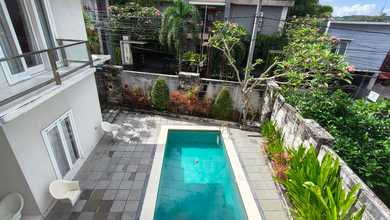 Jual Rumah Cantik Luas 350 m2 di Jimbaran, Badung