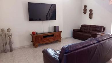 Kesempatan Eksklusif, rumah Mewah di Kerobokan, Badung, LB 140m²