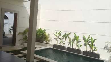 FOR RENT  VILLA BARU 2 BR PRIVAT POOL LOKASI STARTEGIS KEROBOKAN 