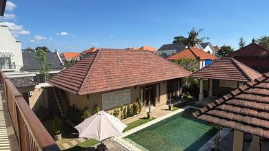 Hunian Semi Villa Clasic Startegis Big Garden Big Pool Lokasi Sanur