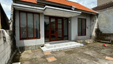 Dijual Rumah Strategis di Denpasar Barat, Denpasar - LT 200m²