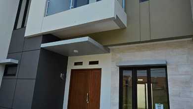 Jual Rumah Nyaman di Terusan Buah Batu, Bandung - LT 144m²