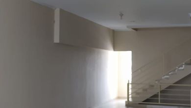 Disewakan Ruko di Jalan Holis, SHM, akses dekat tol