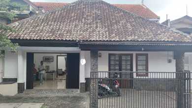 Kesempatan Langka, rumah Prestisius di Supratman, Bandung, LB 500m²