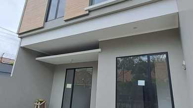 Jual Rumah Cantik Luas 102 m2 area Pajajaran, Bandung