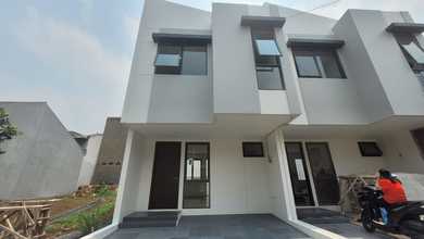 Jual Rumah Cantik LT 120 m2 area Sariwangi, Bandung