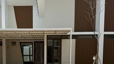 Jual Rumah Cantik Luas 84 m2 area Podomoro Park Bandung, Bandung