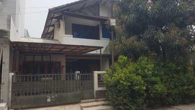 Rumah Modern LT 240 Jual area Sunrise Garden, Jakarta Barat