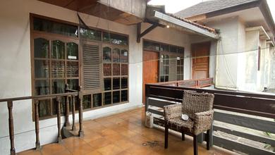 Rumah Prestisius di Kawasan Dago, Bandung, LB 500m², Harga 15 Miliar