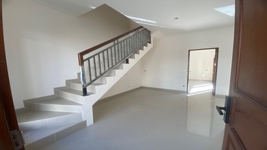 Rumah Dijual di Jimbaran, Badung, LB 100m², Harga Terbaik!
