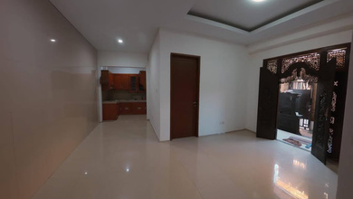 Kesempatan Rumah di Denpasar Timur, Denpasar, LB 135m², Harga 1,9 Miliar