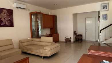 Kesempatan Rumah di BSD Residence One, Tangerang, LB 220m², Harga 2,35 Miliar