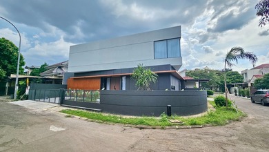 Hunian Prestisius di Kawasan BSD Kencana Loka, Tangerang, LB 250m², Harga 6,3 Miliar