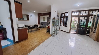 Dijual rumah Eksklusif di Serpong Villa Melati Mas, Tangerang Selatan - LT 240m²