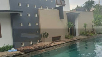 Dijual rumah Mewah di Ciumbuleuit, Bandung - LT 1000m²