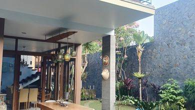 Jual Rumah Siap Tinggal di Ciumbuleuit, Bandung, Luas 536 m2